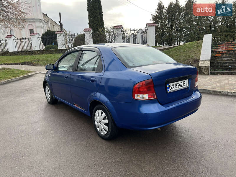Седан Chevrolet Aveo 2005 в Ізяславі
