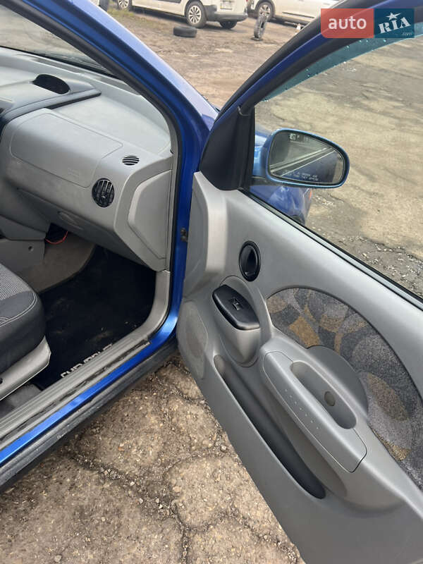 Хетчбек Chevrolet Aveo 2005 в Чернівцях