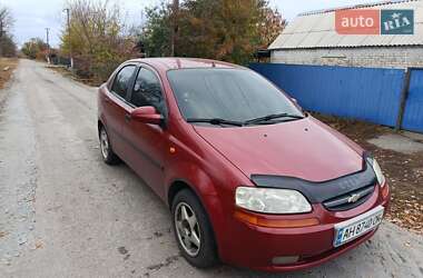Седан Chevrolet Aveo 2005 в Днепре