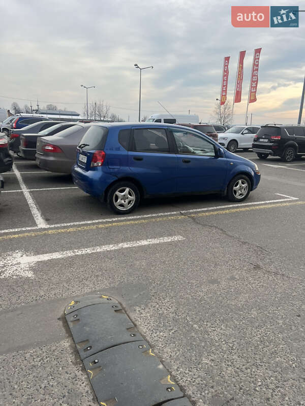 Хетчбек Chevrolet Aveo 2005 в Чернівцях