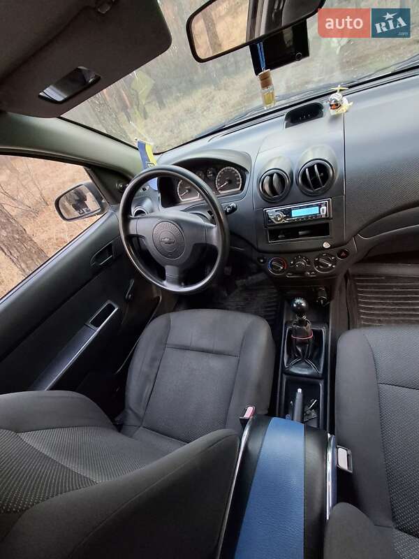 Седан Chevrolet Aveo 2008 в Полтаві