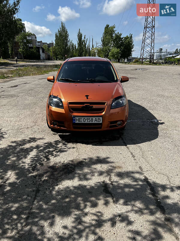 Седан Chevrolet Aveo 2008 в Вознесенську