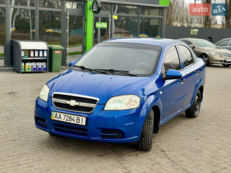 Седан Chevrolet Aveo 2007 в Кропивницькому