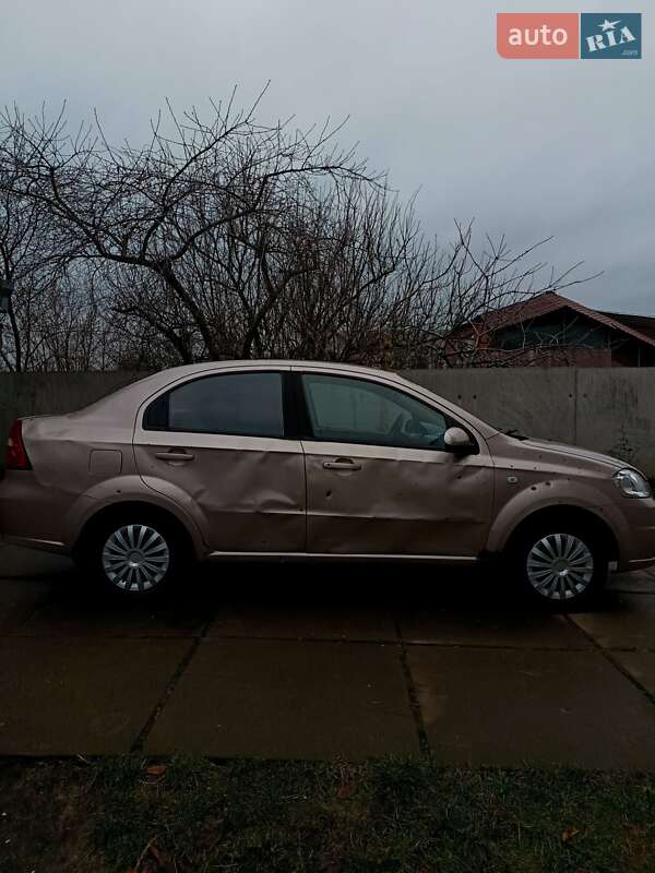 Седан Chevrolet Aveo 2007 в Києві