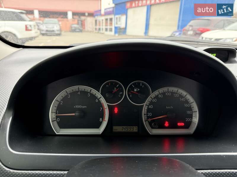 Седан Chevrolet Aveo 2006 в Киеве