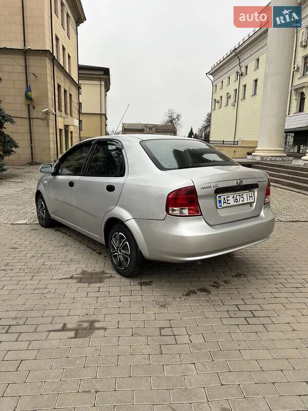 Седан Chevrolet Aveo 2006 в Запорожье фото 4 Седан Chevrolet Aveo 2006 в Запорожье