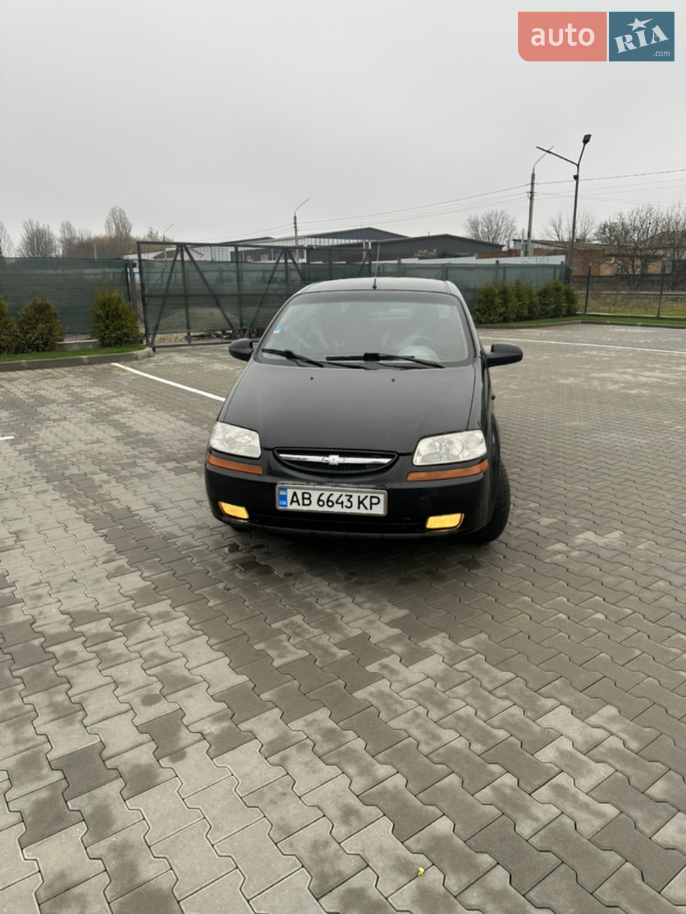 Продам власне авто авто в робочому стані замінені ГРМ ПОМПА ходова частково замінена що не встиг віддам з авто газ 2 покоління вписаний але потрібно настроїти бо великий рос хід на авто присутня невелика корозія але негнела на фото все видно з нюансів потрібно замінити радіатор пєчки 