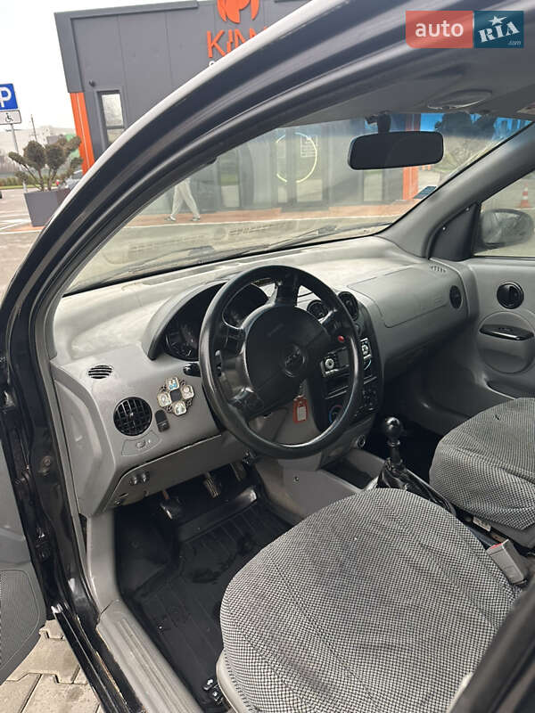 Седан Chevrolet Aveo 2004 в Вінниці