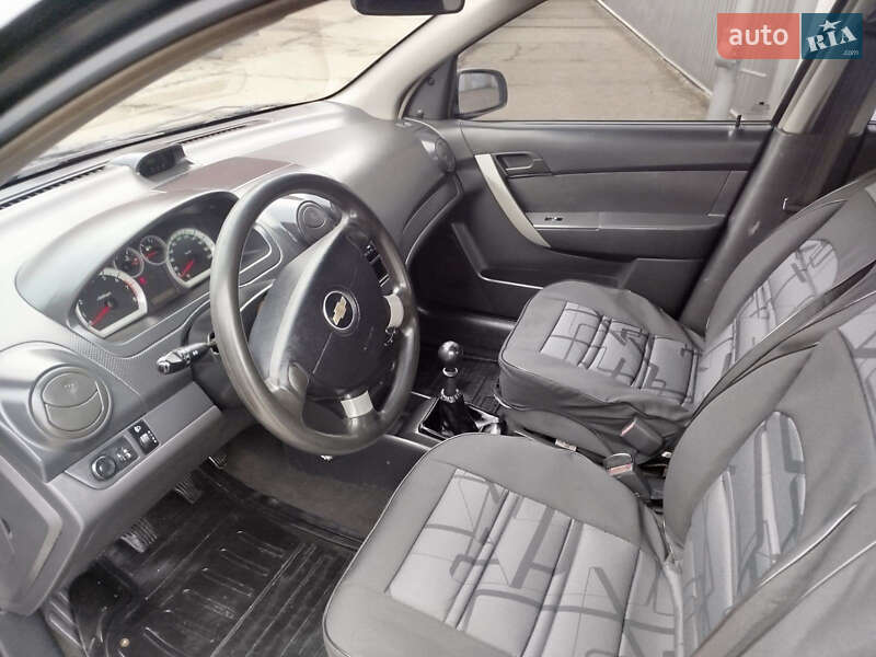 Седан Chevrolet Aveo 2006 в Харькове
