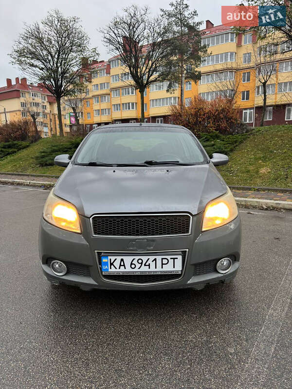 Хэтчбек Chevrolet Aveo 2008 в Киеве