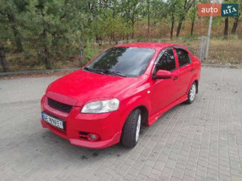 Седан Chevrolet Aveo 2007 в Николаеве
