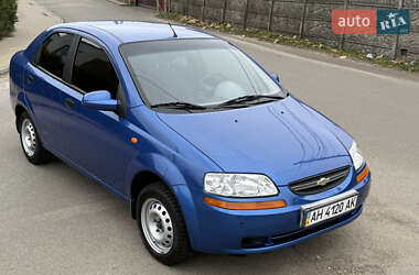 Седан Chevrolet Aveo 2005 в Києві