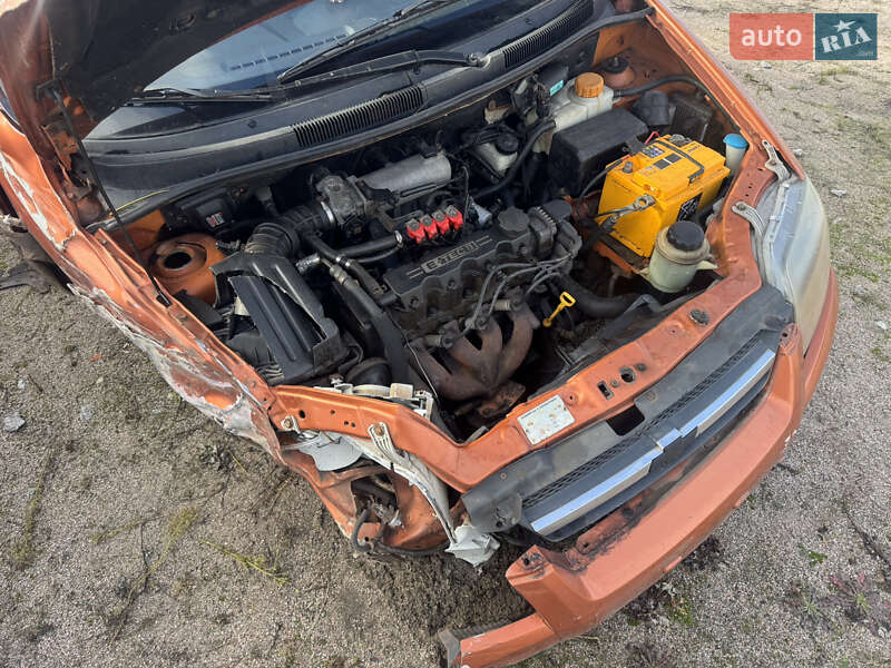 Седан Chevrolet Aveo 2006 в Кропивницькому