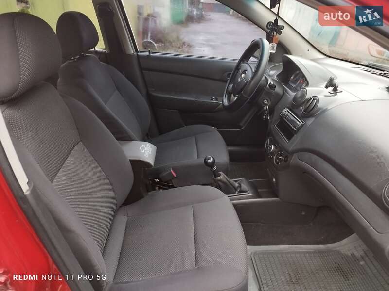 Седан Chevrolet Aveo 2006 в Киеве