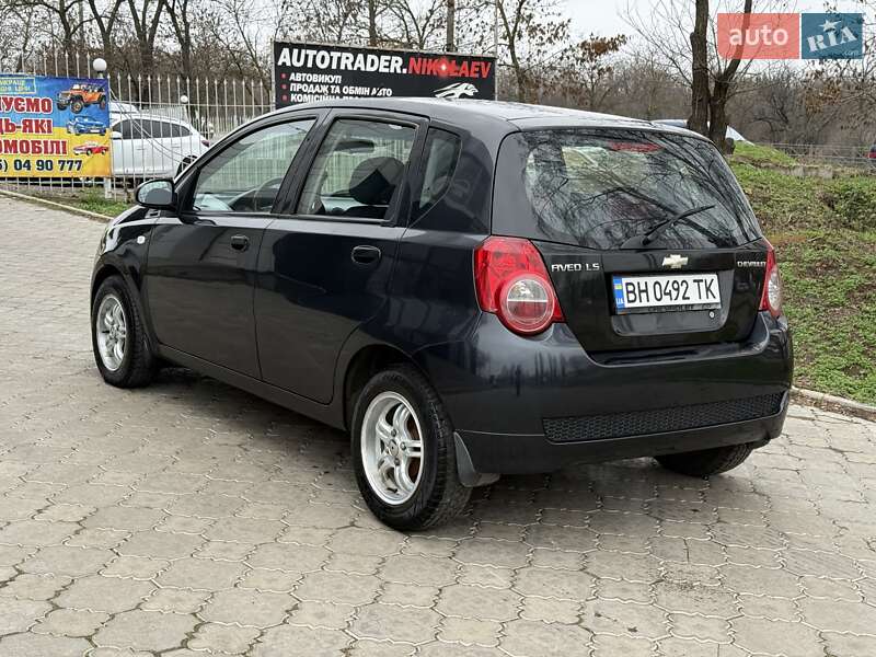 Хэтчбек Chevrolet Aveo 2008 в Николаеве