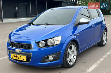 Хэтчбек Chevrolet Aveo 2012 в Киеве