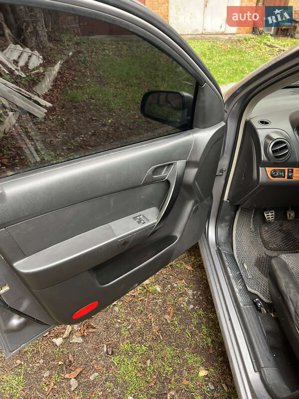 Седан Chevrolet Aveo 2007 в Виннице