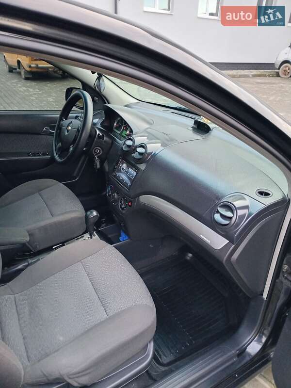 Седан Chevrolet Aveo 2006 в Бориславе фото 10 Седан Chevrolet Aveo 2006 в Бориславе