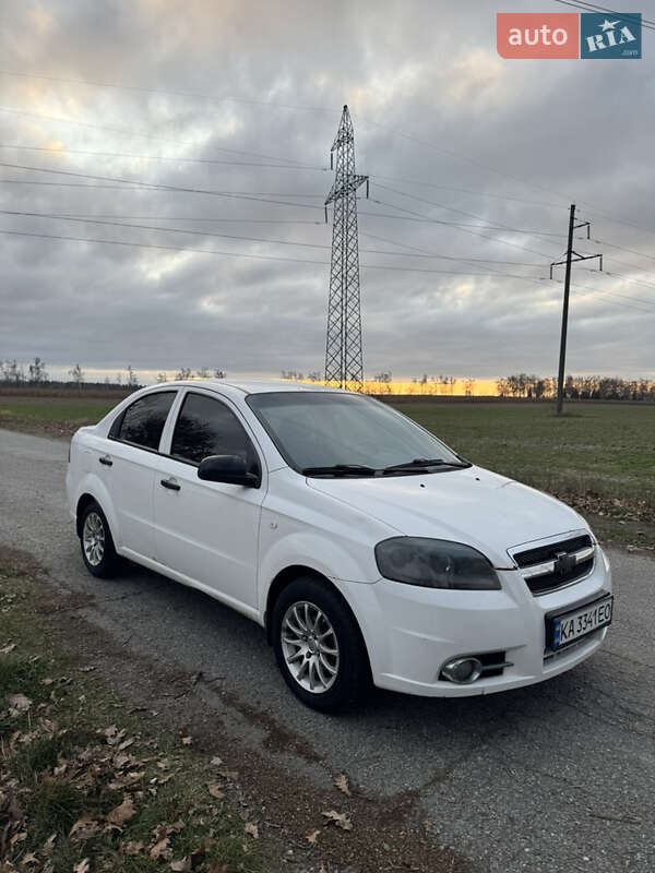 Седан Chevrolet Aveo 2006 в Киеве фото Седан Chevrolet Aveo 2006 в Киеве