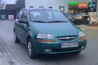 Хэтчбек Chevrolet Aveo 2004 в Днепре