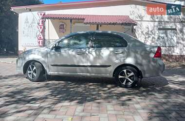 Седан Chevrolet Aveo 2008 в Умани