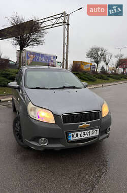 Хэтчбек Chevrolet Aveo 2008 в Киеве
