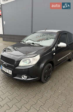 Хэтчбек Chevrolet Aveo 2008 в Киеве
