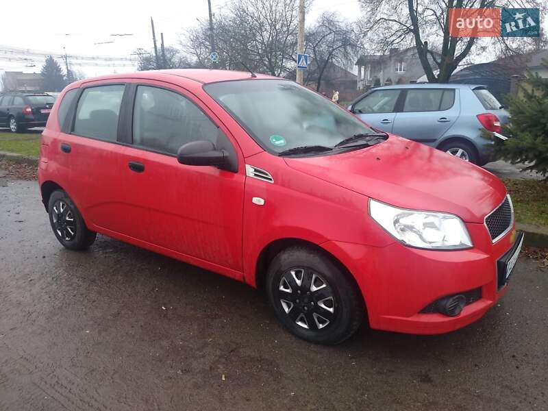 Хетчбек Chevrolet Aveo 2009 в Луцьку