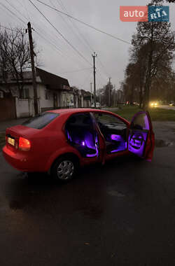 Седан Chevrolet Aveo 2006 в Прилуках