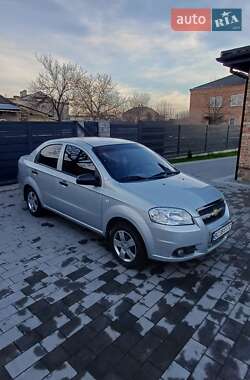 Седан Chevrolet Aveo 2007 в Львове