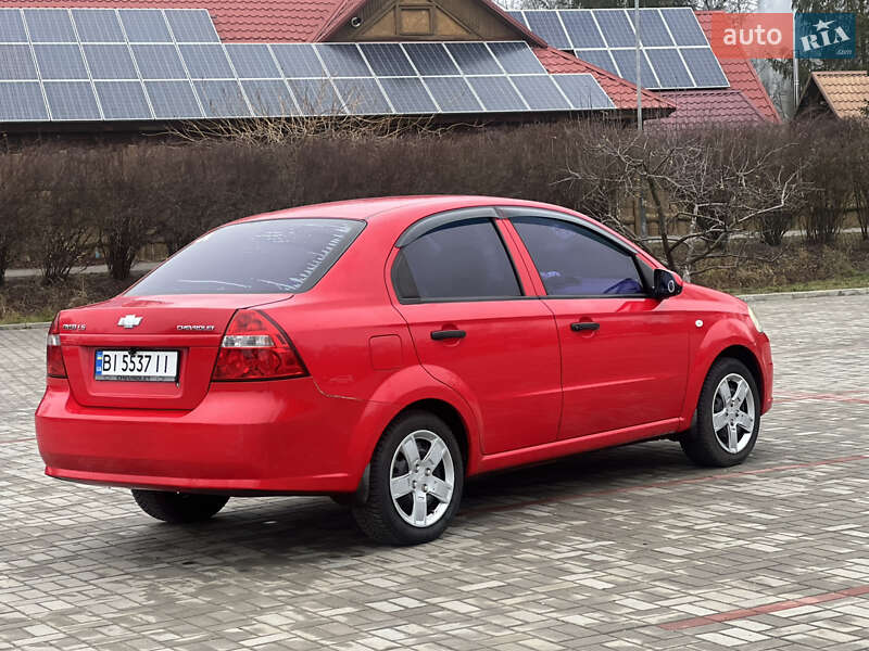 Седан Chevrolet Aveo 2007 в Полтаві