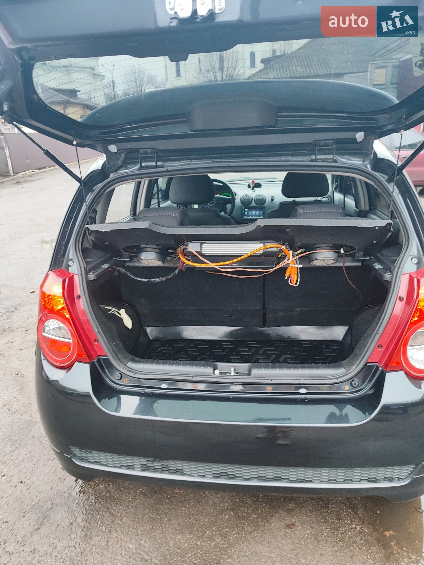 2010 Chevrolet Aveo - мініатюра 11
