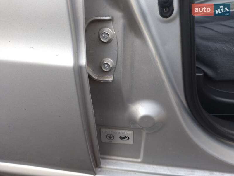 Седан Chevrolet Aveo 2007 в Рівному