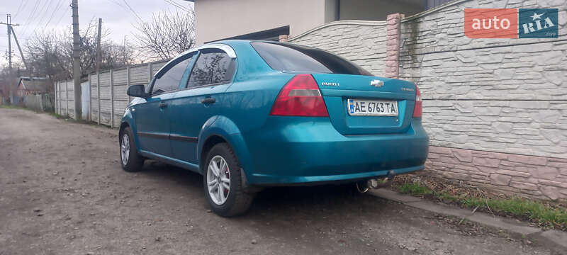 Седан Chevrolet Aveo 2008 в Днепре