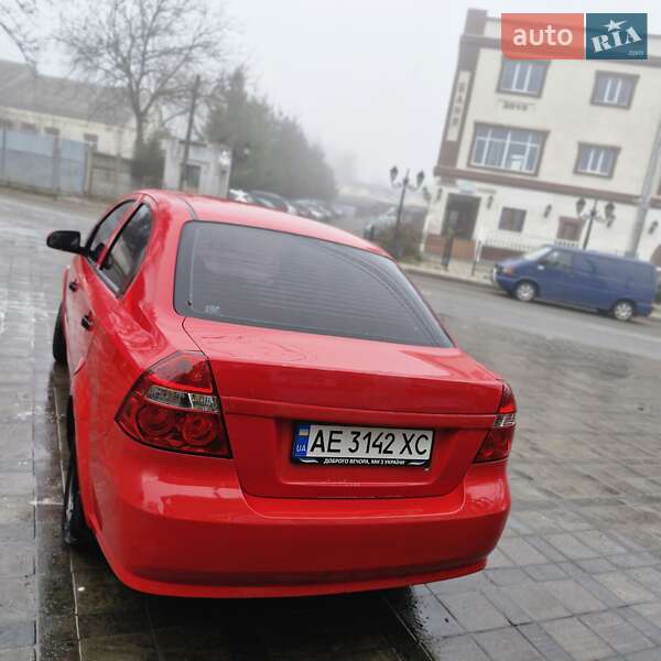 Седан Chevrolet Aveo 2006 в Виннице