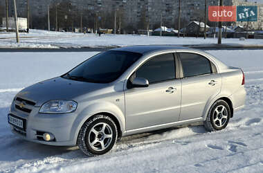Седан Chevrolet Aveo 2008 в Харькове