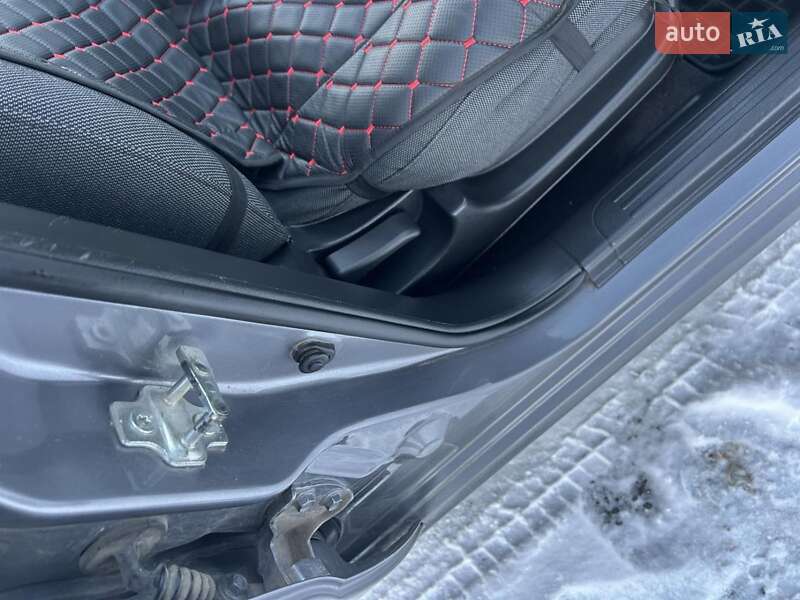 Седан Chevrolet Aveo 2007 в Перемышлянах