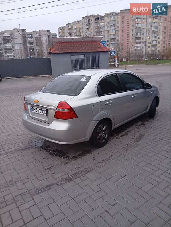Седан Chevrolet Aveo 2007 в Николаеве
