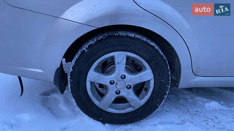 Седан Chevrolet Aveo 2008 в Киеве фото 11 Седан Chevrolet Aveo 2008 в Киеве