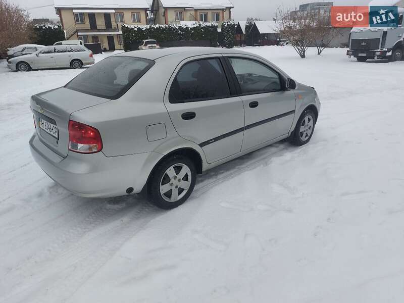 Седан Chevrolet Aveo 2005 в Білій Церкві
