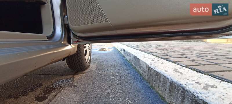 Седан Chevrolet Aveo 2008 в Кременчуці