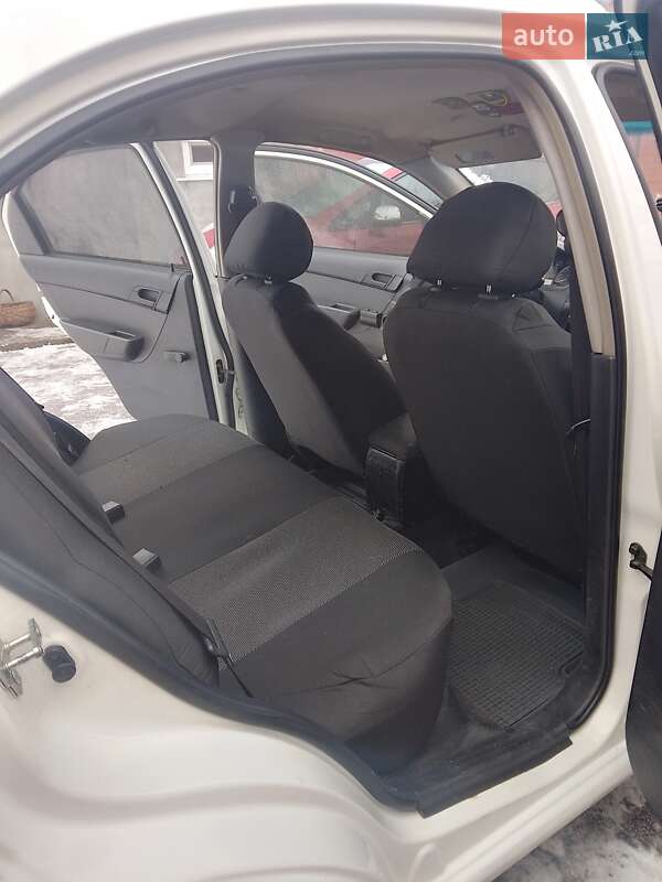 Седан Chevrolet Aveo 2008 в Казатине фото 8 Седан Chevrolet Aveo 2008 в Казатине