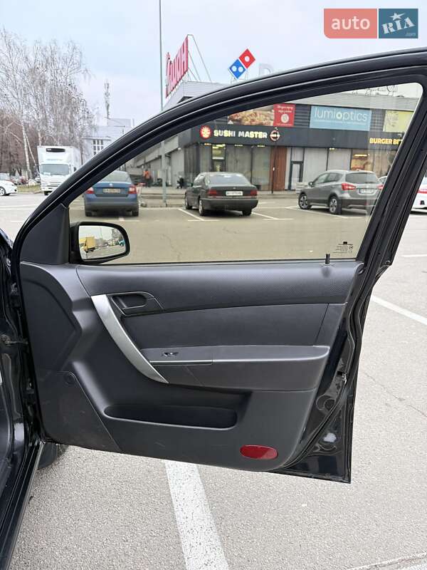 Седан Chevrolet Aveo 2007 в Киеве фото 20 Седан Chevrolet Aveo 2007 в Киеве