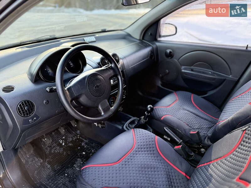 Седан Chevrolet Aveo 2005 в Хмельницком