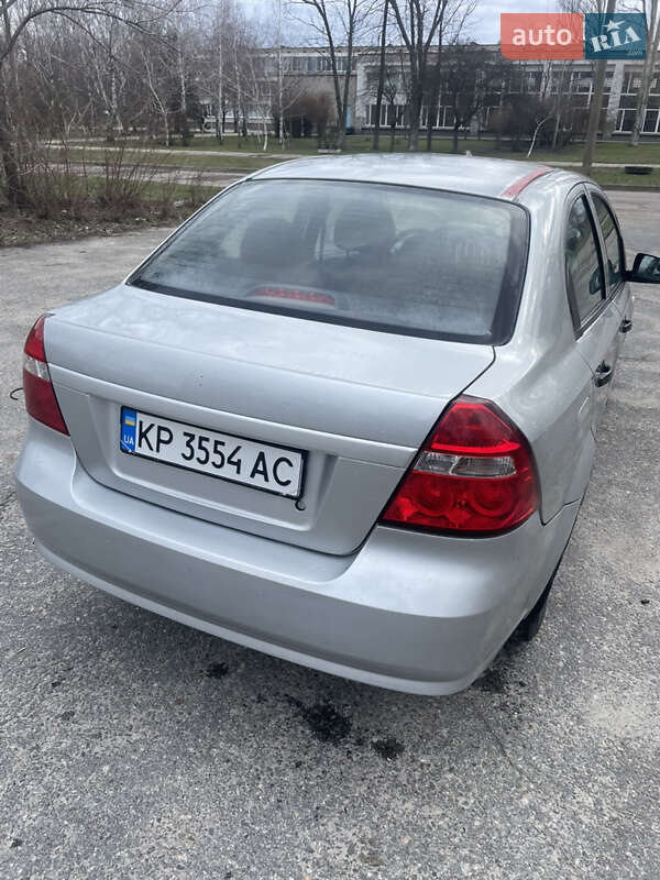 Седан Chevrolet Aveo 2011 в Запорожье