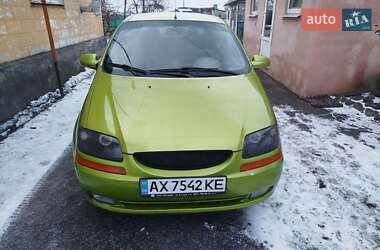 Седан Chevrolet Aveo 2004 в Харькове