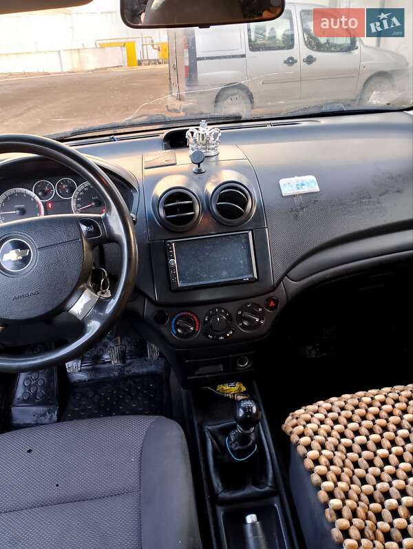 Седан Chevrolet Aveo 2008 в Радивилове