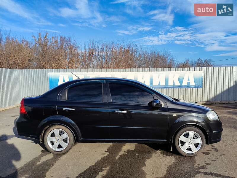 Седан Chevrolet Aveo 2007 в Бобринце