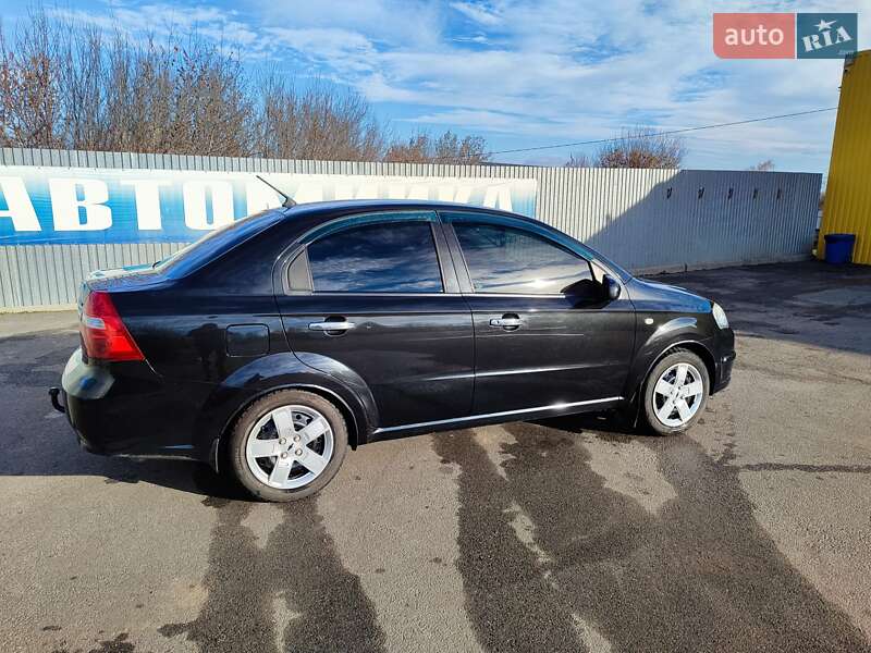 Седан Chevrolet Aveo 2007 в Бобринце