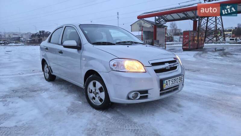 Седан Chevrolet Aveo 2011 в Виннице